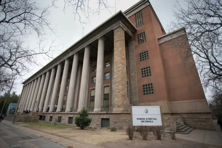 El Consejo de la Magistratura reculó y dio lugar a otro papelón