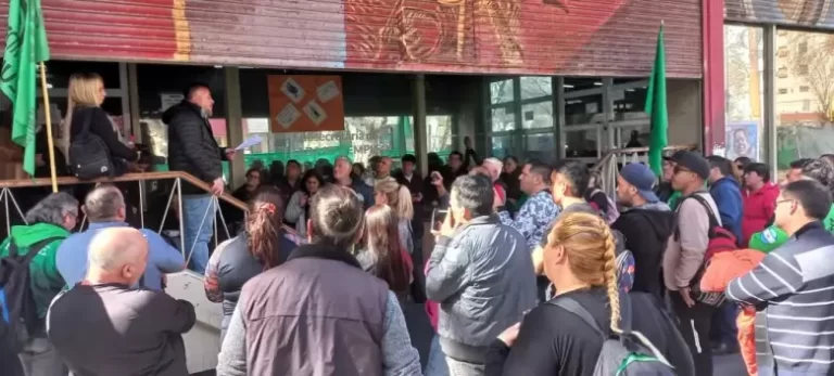 ATE analizará la propuesta salarial que le hizo el Gobierno para los trabajadores de la salud