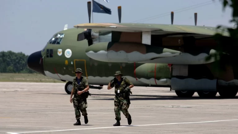 Efemérides del 10 de agosto: hoy es el Día Nacional de la Fuerza Aérea
