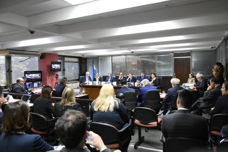 Adelantaron que pedirán la remoción de Walter Bento en el Jury y el juez se defendió