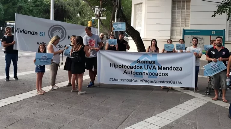 En Mendoza, 7.000 deudores de créditos UVA piden que las cuotas se calculen con el índice Casa Propia