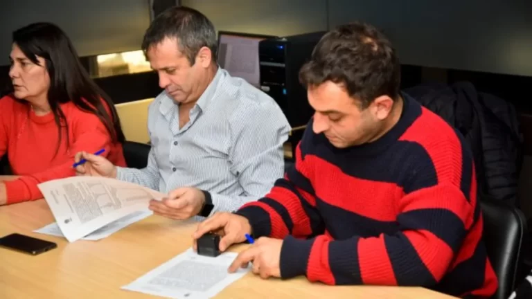 El SUTE rechazó la nueva oferta del Gobierno en las paritarias y volverán a reunirse en 8 días