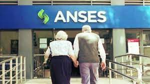 ANSES confirmó una EXCELENTE noticia para JUBILADOS, AUH y AUE