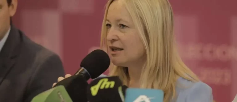 Javier Milei bloqueó a Hebe Casado en las redes y la mendocina respondió