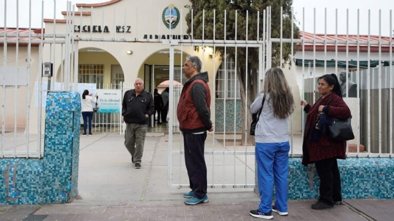 Elecciones 2023: este viernes a las 8 comenzó la veda y podría ser la última del año