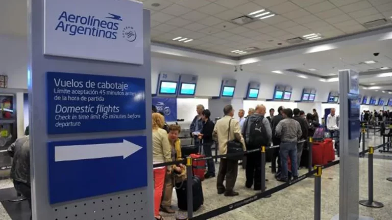 Aerolíneas Argentinas subió 20% las tarifas de cabotaje en todo el país