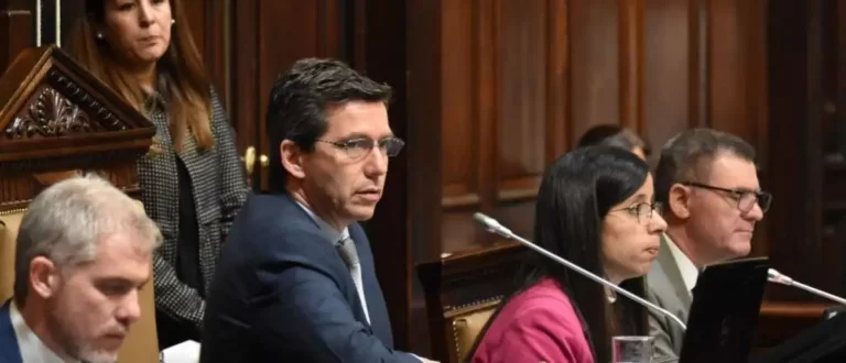 Lombardi sobre Janina Ortiz: “Una persona de bien debería deponer los fueros”