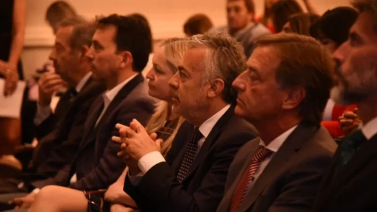 Los nombres de Alfredo Cornejo para defender su gestión en la Legislatura