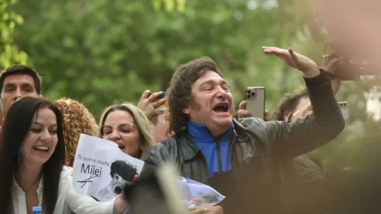 Lo que dejó el paso de Javier Milei por Mendoza a días del balotaje