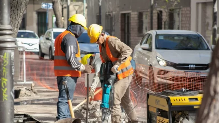 Las obras públicas de Mendoza que están atrasadas y pueden frenarse por el efecto Milei