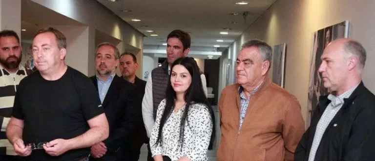 El “frente a la adversidad” del PJ mendocino ante el triunfo de Milei