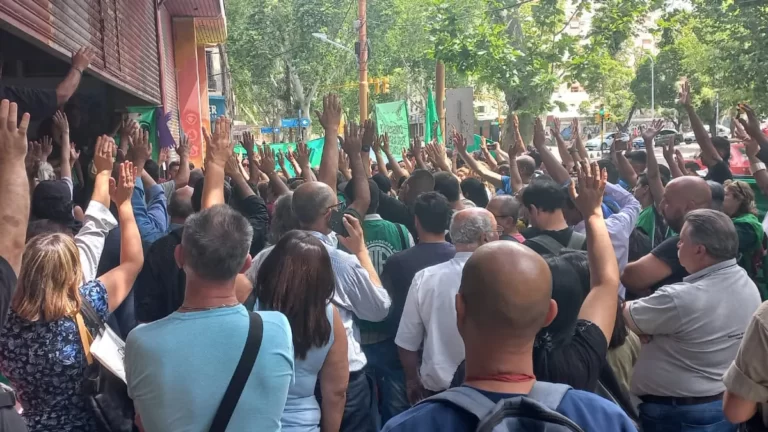 ATE anunció para el viernes una “jornada nacional de lucha” contra las medidas del Gobierno