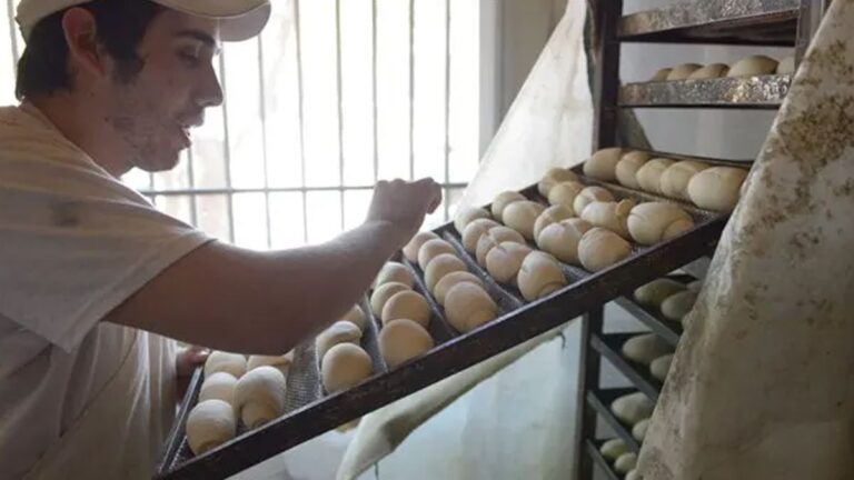 La asociación de panaderos de Mendoza actualizó el precio sugerido del kilo de pan a $1.250