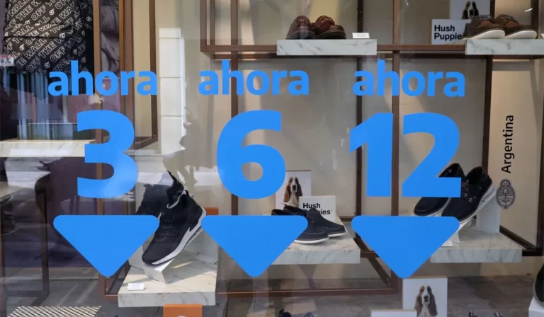 El gobierno nacional reemplazará el Ahora 12 por Cuota Simple con pagos de 3 y 6 veces