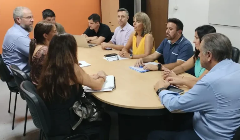 Los médicos no aceptaron la oferta salarial del Gobierno: “No vamos a tolerar bonos en negro”