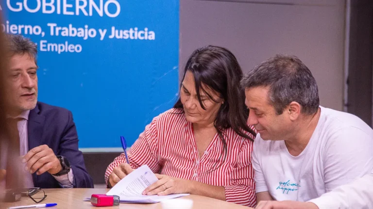 Con SUTE y ATE arrancan las paritarias anticipadas de los estatales de Mendoza