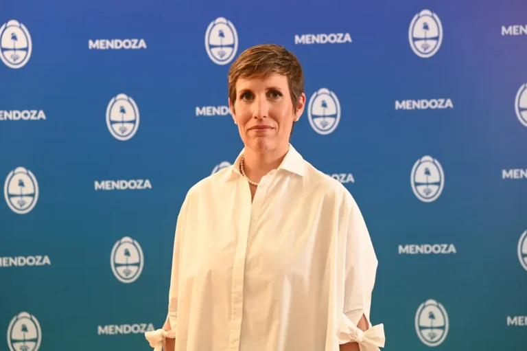 Jimena Latorre fue designada directora de YPF y no cobrará su sueldo como ministra de Energía y Ambiente