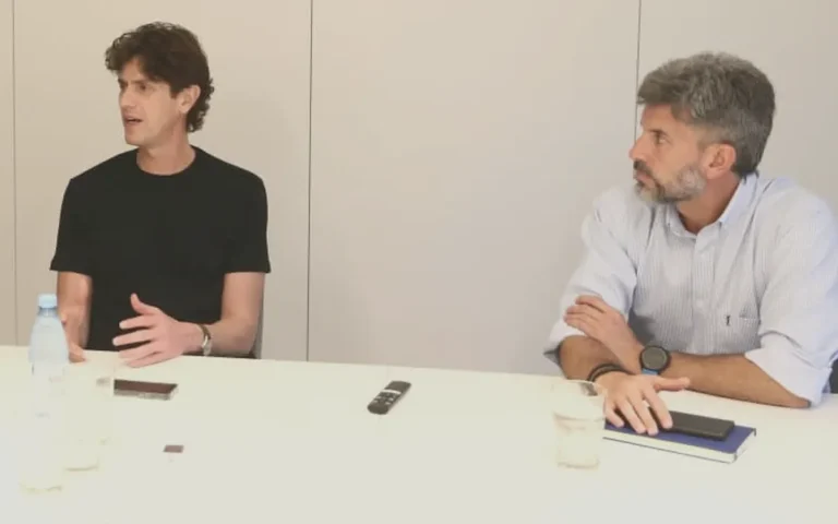 Con la participación de Ulpiano Suarez, Lousteau le reclamó a la UCR que deje de pedir disculpas