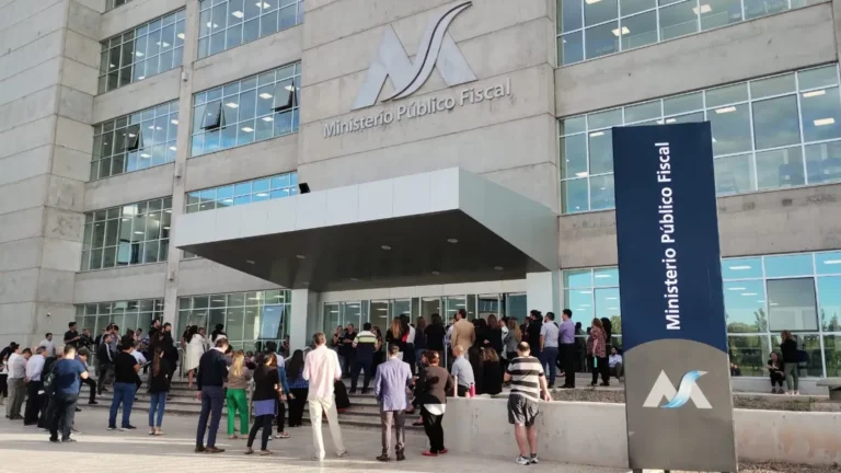 Comenzó el paro de 96 horas en las Oficinas Fiscales, donde reciben denuncias a víctimas de delitos