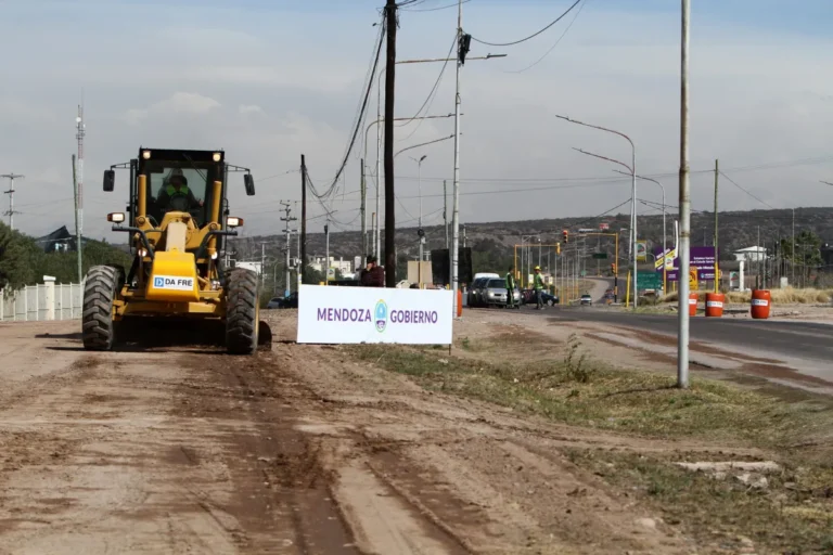 El Gobierno busca destrabar fondos del BID