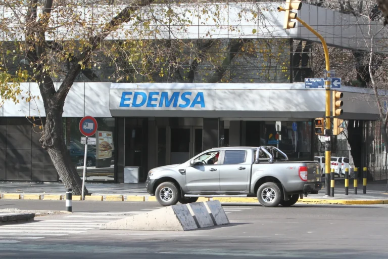 En medio del fuerte aumento de la luz, Edemsa anunció que sus ganancias crecieron 700%