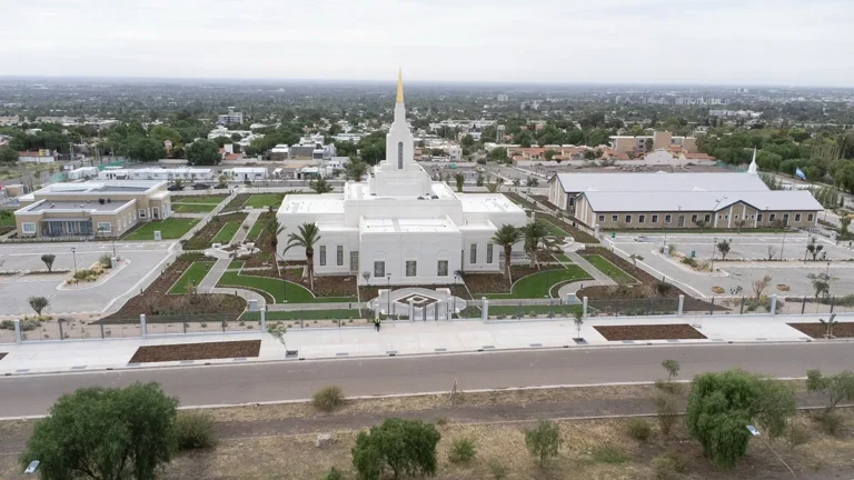 Los mormones de Mendoza preparan la inauguración de un imponente templo en El Challao