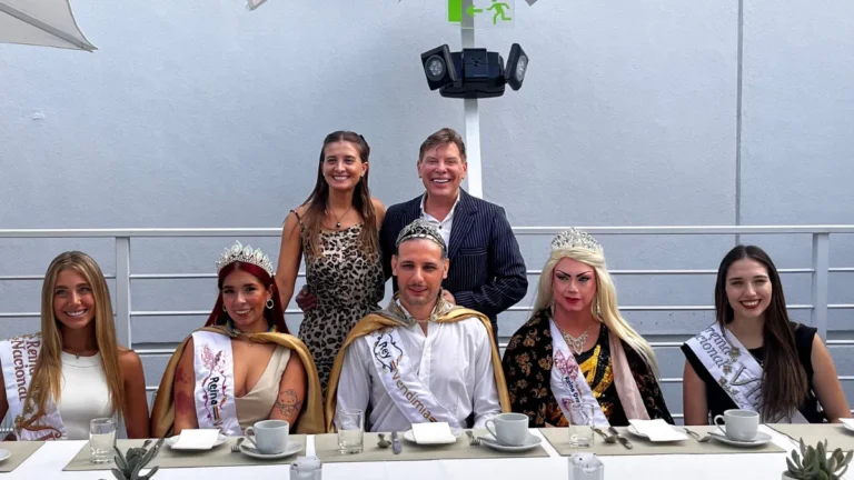 Los Reyes de la Vendimia para Todos tuvieron su primer Desayuno de la Realeza