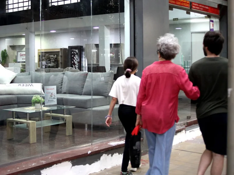 La millonaria cifra que deberá invertir un joven para equipar un departamento en Mendoza