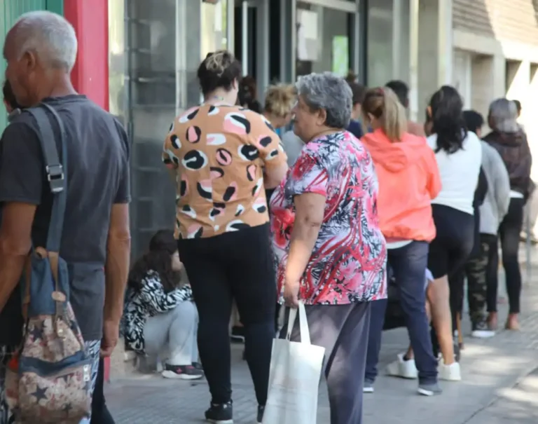 Confirmaron un nuevo bono para jubilados en mayo: de cuánto es y quiénes lo cobrarán