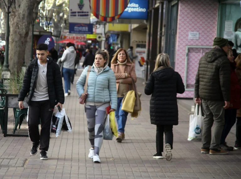 El frío llegó a Mendoza: qué dice el pronóstico para este miércoles
