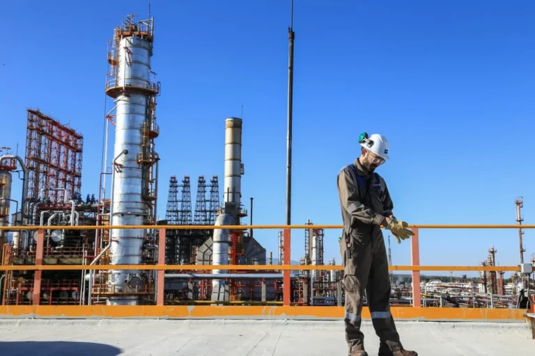Aumento confirmado del 60% para estos trabajadores y se le suma un bono extraordinario