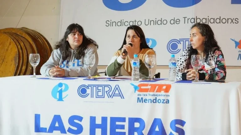 Atención docentes: el SUTE aceptó la oferta y este será el aumento salarial