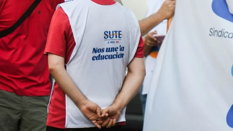 Paritarias 2024: el Gobierno de Mendoza se enfrenta a SUTE, ATE y Ampros