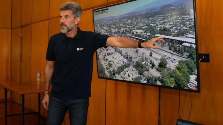 Ulpiano Suarez negocia con Fayad cómo hará el Gobierno para pagarle el atrasado Fondo Compensador