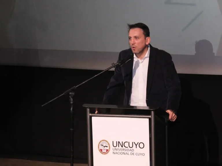 Lanzarán becas para estudiantes mendocinos: a qué carreras apuntarán