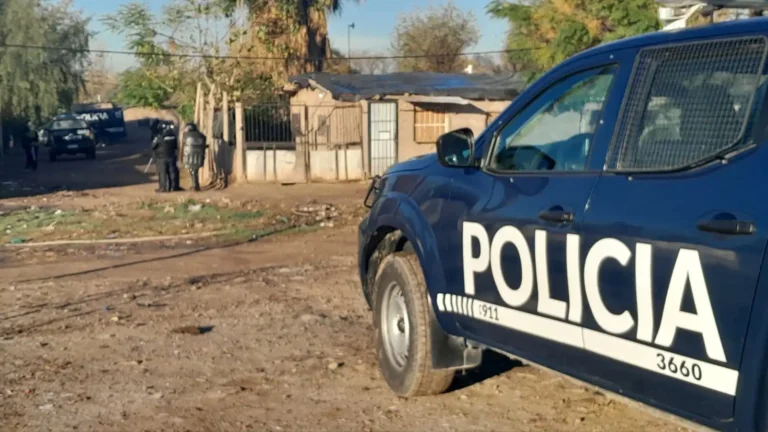 Allanamientos simultáneos en Las Heras en busca de personas con pedido de captura