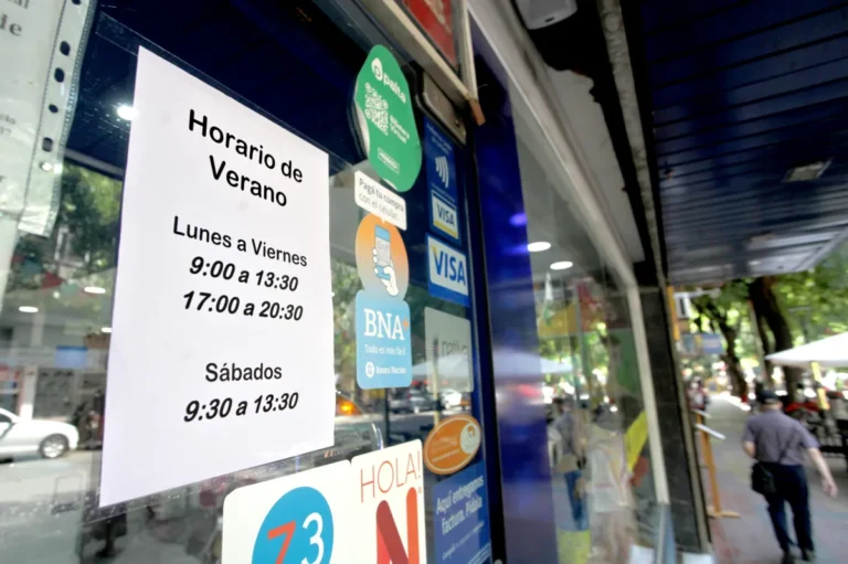 Horario corrido en el Centro: empleados de comercio piden respetar la ley