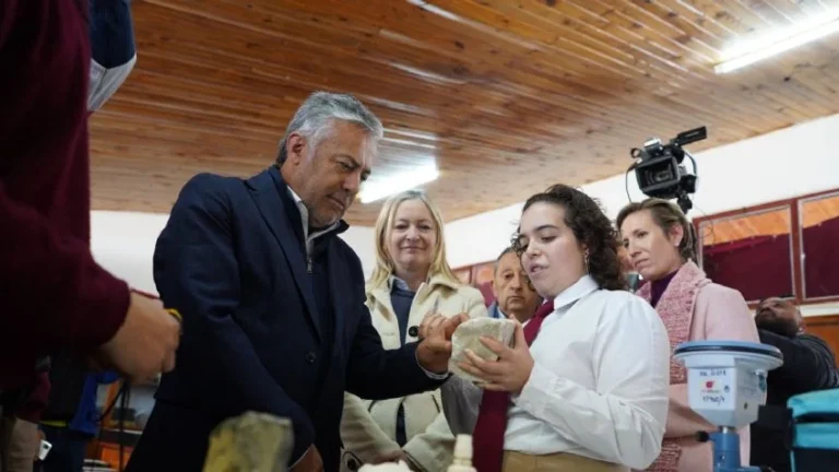 Cómo es el mega proyecto de exploración minera que Cornejo quiere acelerar