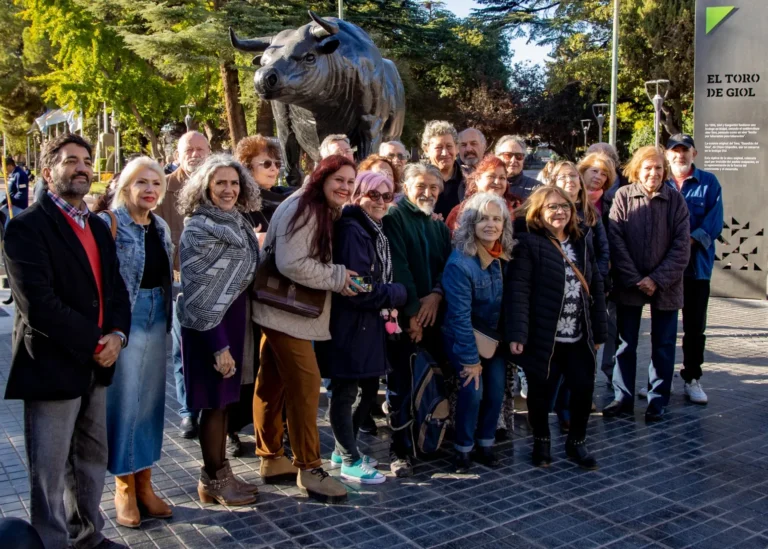 El “Toro de Giol”, un ícono histórico de Maipú, se podrá apreciar en la plaza departamental