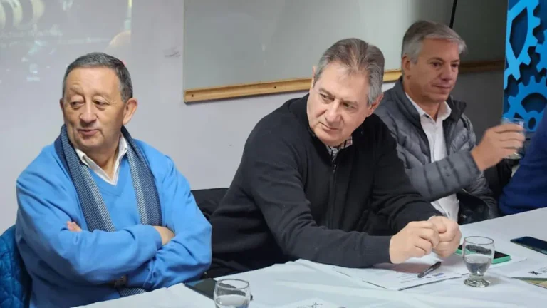 El intendente de Alvear dijo que peligra el agua del Atuel y convocará de urgencia a sus pares del Sur