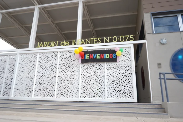 Alfredo Cornejo inauguró en San Martín las primeras salas de jardín para niños de 3 años