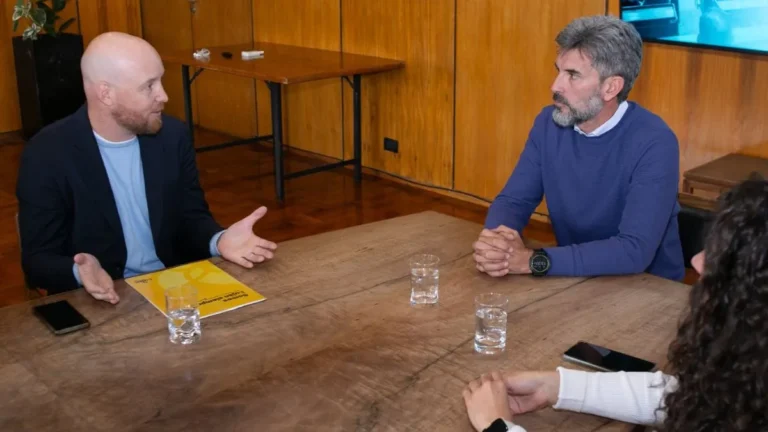 Esteban Allasino se reunió con Ulpiano Suarez para limitar la reelección indefinida de concejales en Luján