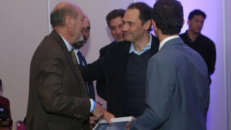 El ministro Vargas Arizu pactó el impulso regional de la industria con sus pares de San Juan y San Luis