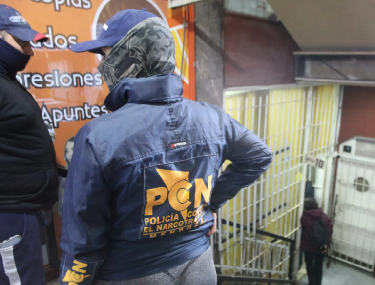 Investigan la “desaparición” de casi 100 teléfonos celulares secuestrados por la Policía de Mendoza