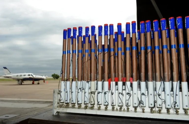 La lucha antigranizo continuaría en el sur provincial, pero con participación municipal