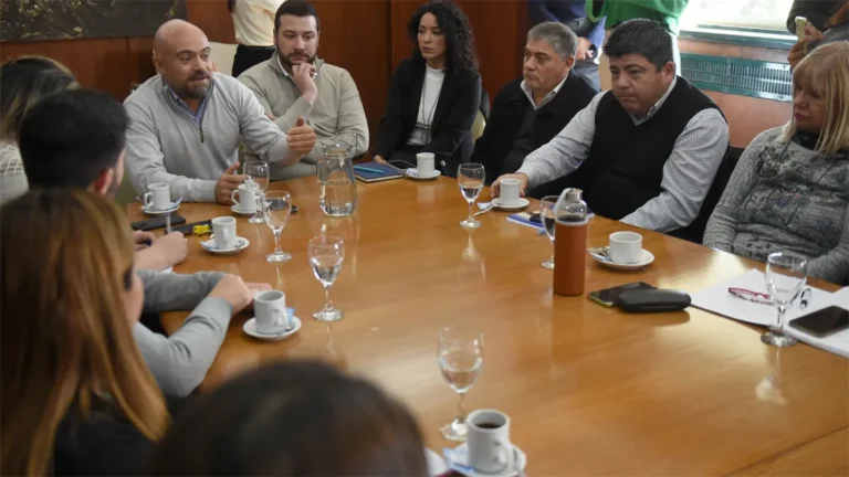 Anunciaron la creación de una Mesa de Fiscalización del comercio entre entidades públicas y privadas
