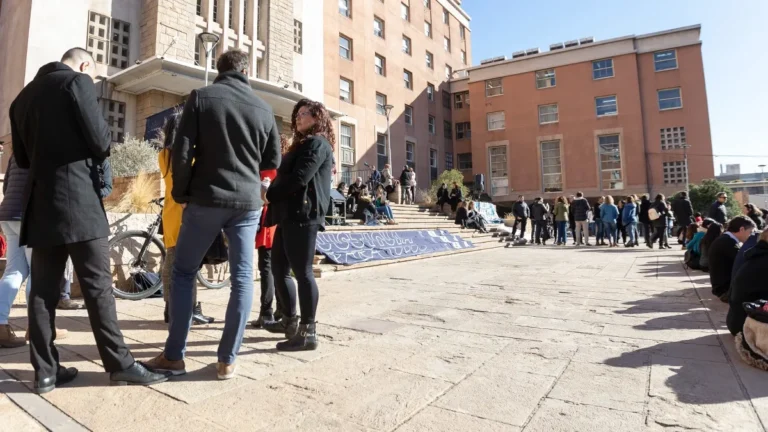 Funcionarios judiciales aceptaron la oferta del Gobierno y pusieron fin a un conflicto de meses