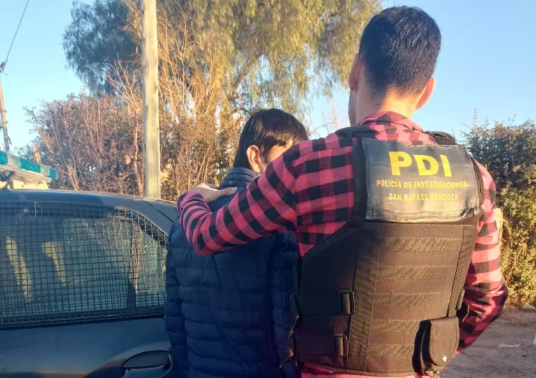 Asaltaron y balearon a un delivery de Pedidos Ya y terminaron detenidos