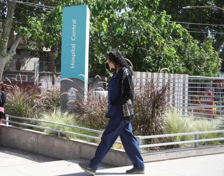 Residencias médicas: en Mendoza, el 100% de los postulantes rindió el examen final