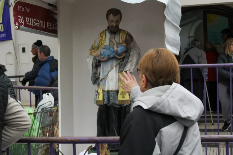 San Cayetano en Mendoza: los fieles pidieron por pan, trabajo y salud